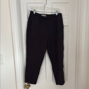 Everlane Black Dress Pants with Tapered Leg and Elastic Waistband